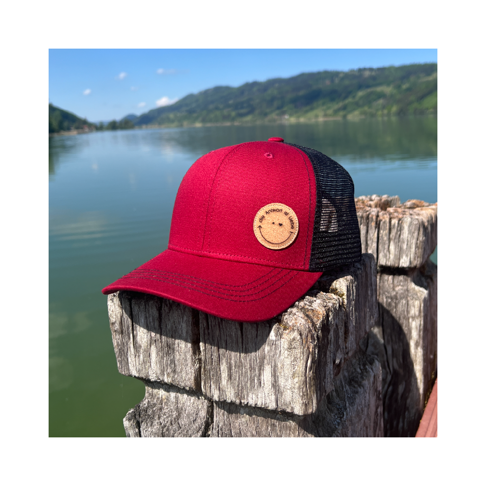 HerzCap Trucker Smiley // Weinrot-Schwarz
