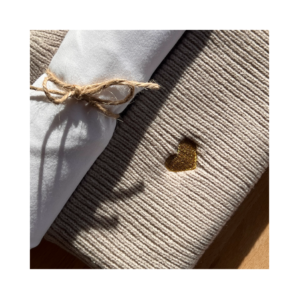 HerzBeanie Sandstein-Gold // X-MAS✨Special // sofort verfügbar