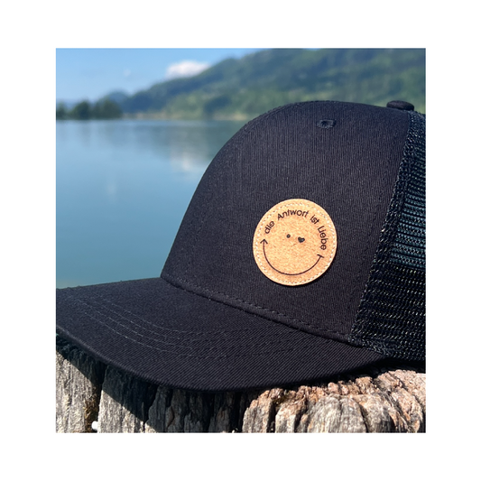 HerzCap Trucker Smiley // Schwarz-Schwarz